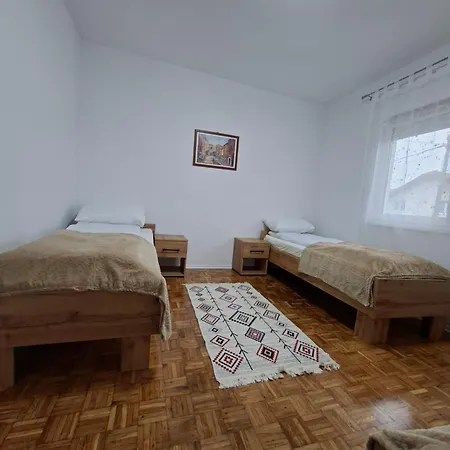 E&a Jasmina Okanovic Apartment