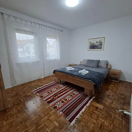 E&a Jasmina Okanovic Apartment Gradacac